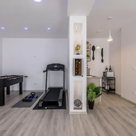 Luxury Apartman Mir Appartement Celina